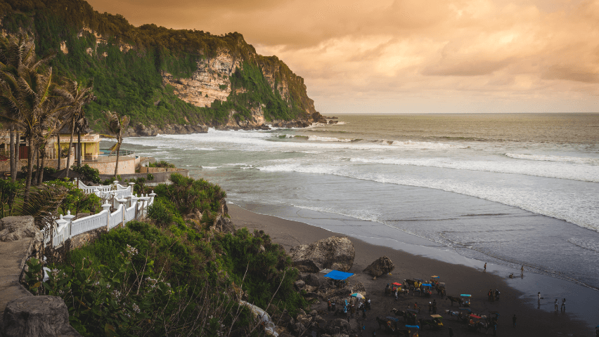Pesona Pantai di Jogja yang Wajib Masuk Bucket List Liburanmu!